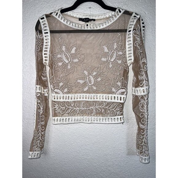 RARE FOR LOVE AND LEMONS DESERT NIGHTS MESH CROP TOP Size Small NEW White V - Picture 4 of 11